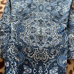 DG2 by Diane Gilman Navy and White Paisley Capris